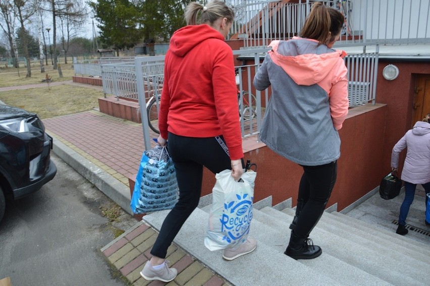 Żona prezydenta Polski, Agata Duda w Bojanowie spotkała się z podopiecznymi domów dziecka z Ukrainy. Zobaczcie zdjęcia