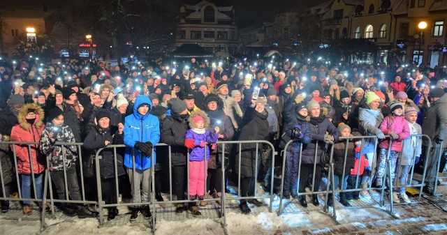 Zespół Feel wystąpił 16 grudnia w Tarnobrzegu podczas jubileuszowego koncertu akcji charytatywnej Choinka Życzeń.