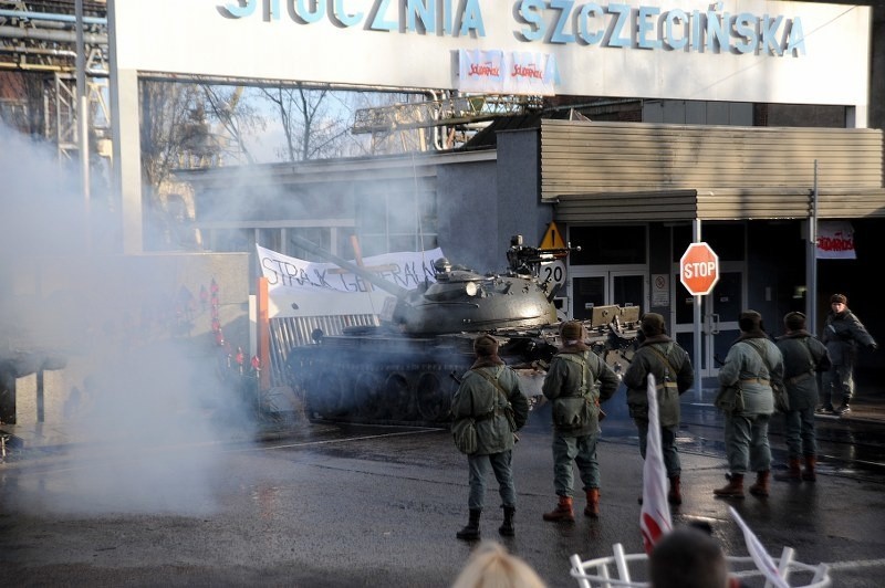 Pacyfikacja szczecińskiej stoczni: inscenizacja