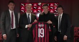 Krzysztof Piątek przedstawiony przez AC Milan. - Zrobię wszystko, by klub wrócił do Ligi Mistrzów