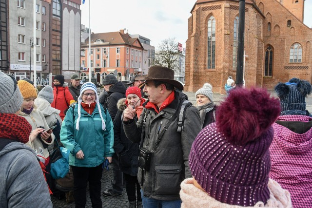 Spacery tematyczne ze Zbigniewem Rudzińskim odbywają się w każdą pierwszą sobotę miesiąca.