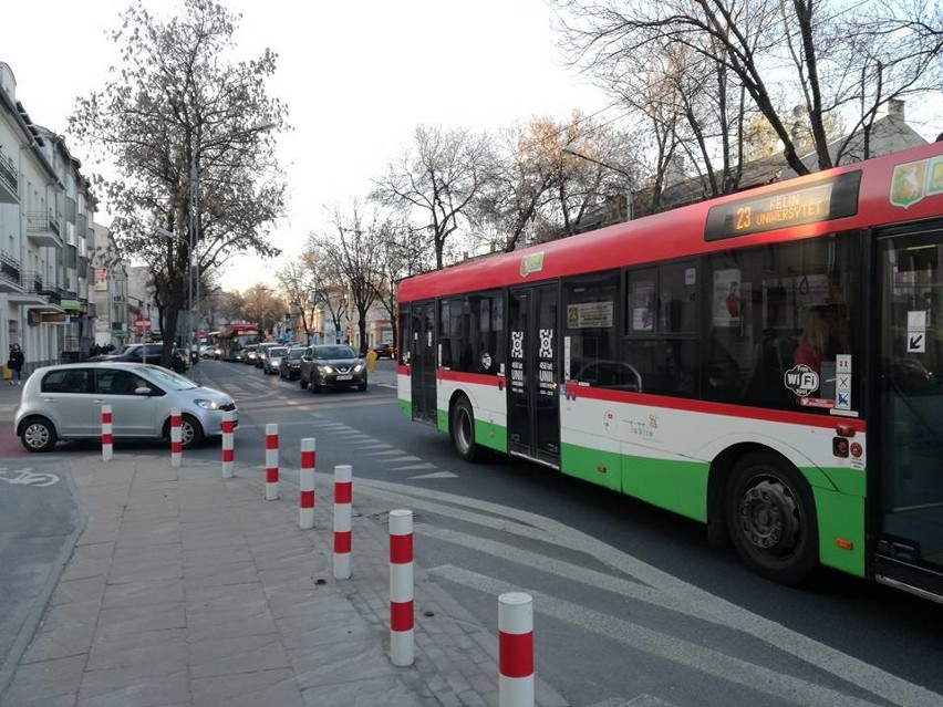 Korki w centrum Lublina. Duże utrudnienia w ruchu                       