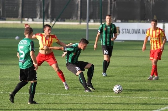 W środę dziewiątego września Stal Stalowa Wola zagra mecz dziewiątej kolejki grupy czwartej trzeciej ligi. Jej rywalem będzie Chełmianka Chełm, sprawdź nasz przewidywany skład zielono-czarnych na ten pojedynek!