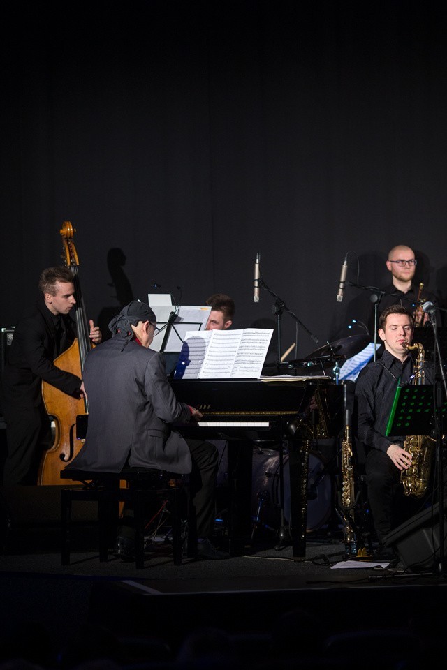 Tarnów. Swing na cztery oktawy i big band [ZDJĘCIA]