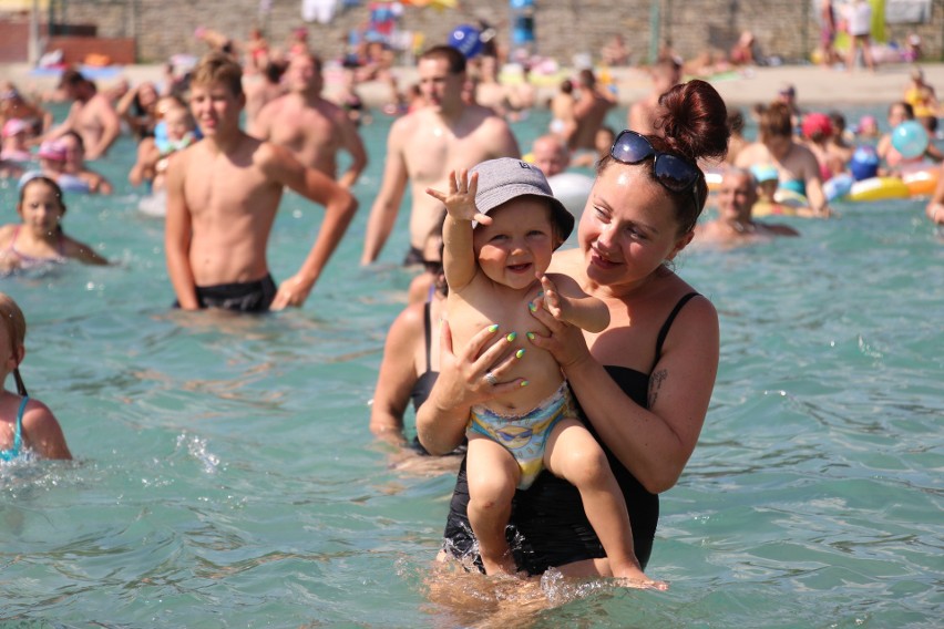 Aqua aerobik i inne atrakcje Kąpieliska Leśnego w Gliwicach ZDJĘCIA