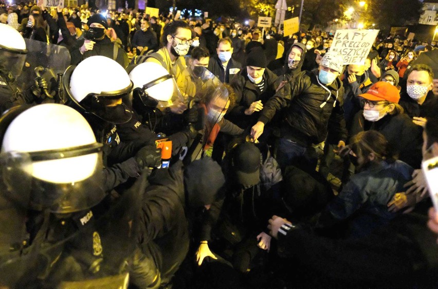 Manifestacja kobiet w Katowicach...