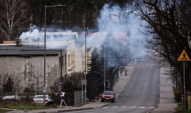 Smog jest bardzo groźny. Rośnie zagrożenie smogowe