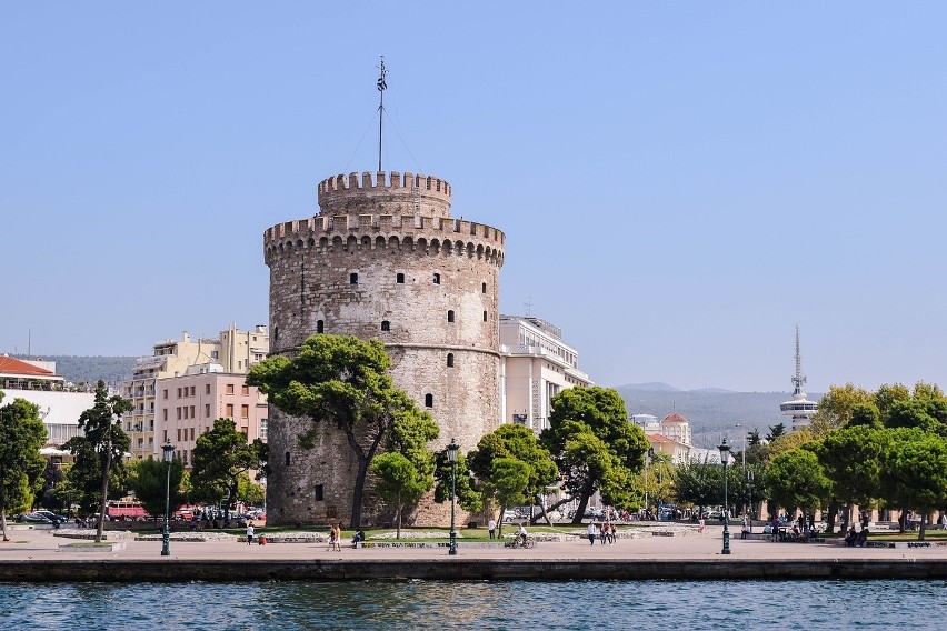 Saloniki to drugie największe i najważniejsze miasto w...