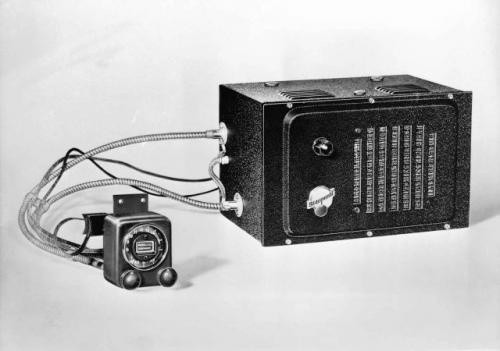 Fot. Blaupunkt: Pierwsze radio samochodowe wyprodukowano w...