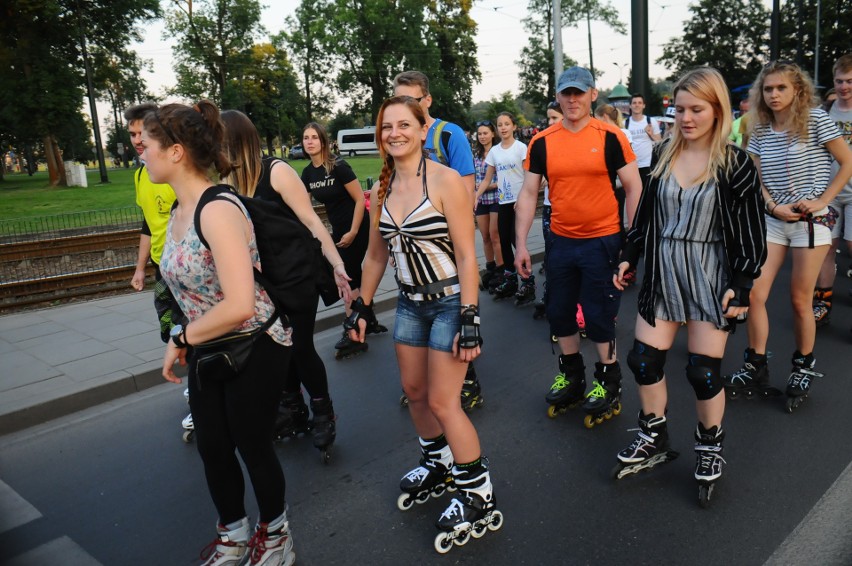 Kraków, Rolki i My. Wakacyjny przejazd rolkowy ulicami miasta [ZDJĘCIA]