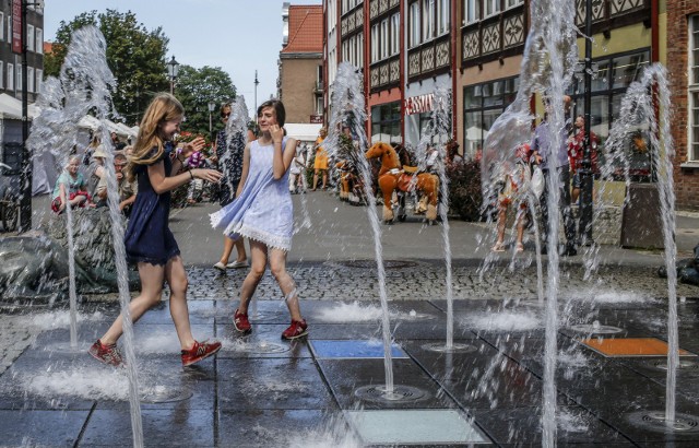 Temperatury rosną, a Miasto Gdańsk uruchamia fontanny. Przygotowania do sezonu trwają