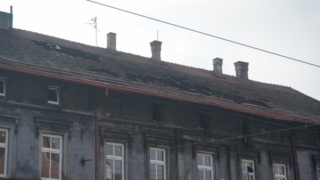 Pożar w Zabrzu wybuchł w kamienicy przy ul. Bytomskiej