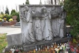 Zmiany w pogrzebach w Polsce i na polskich cmentarzach. Obyczaje są szybsze od prawa. Tradycyjny pogrzeb odchodzi do lamusa