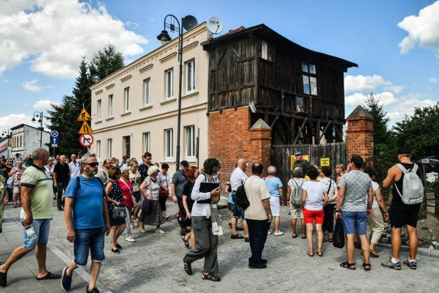Stowarzyszenie Miłośników Starego Fordonu zaprosiło na kolejny spacer po Fordonie. Tematem przewodnim podczas wycieczki 31 lipca był „Fordon bydgoski Kazimierz”.