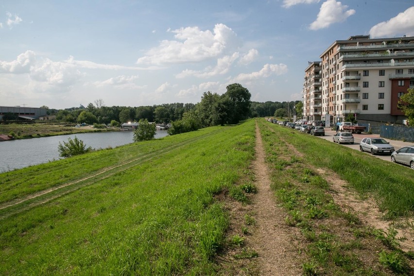 Kraków. Wybudują drogę do uczelni prezydenta [ZDJĘCIA]