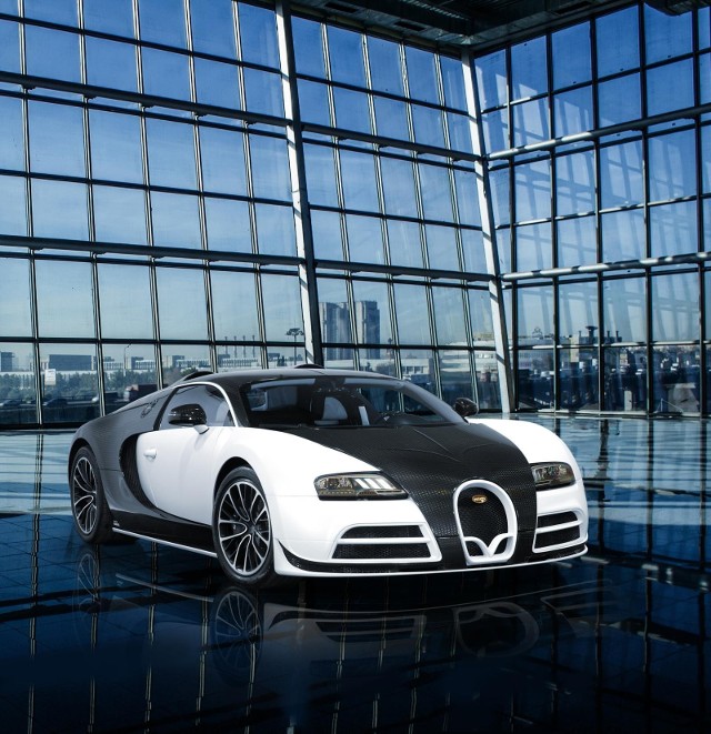 Bugatti Veyron Vivere / Fot.  Mansory