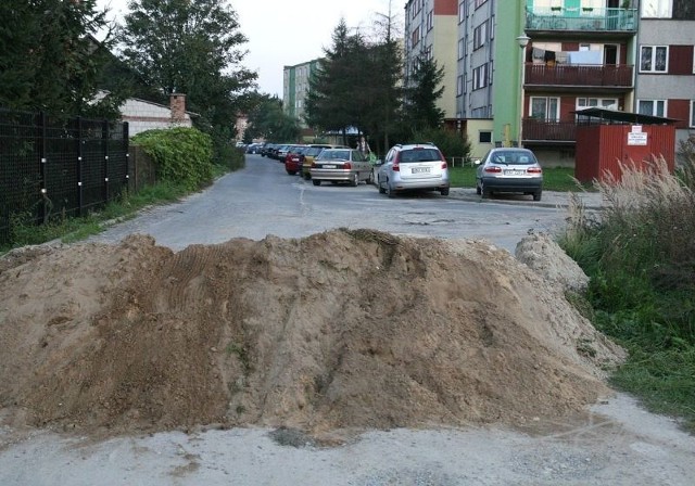 Teraz ulica Wojska Polskiego jest już całkowicie zablokowana.