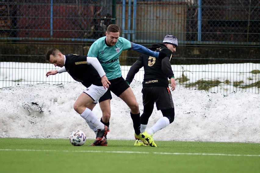 Sparing. Czarni Jasło ograli Cosmos Nowotaniec w sobotnim meczu kontrolnym [RELACJA, ZDJĘCIA]