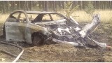 Wypadek k. Sulechowa. Samochód uderzył w drzewo i spłonął. Ojciec i syn ranni [ZDJĘCIA]