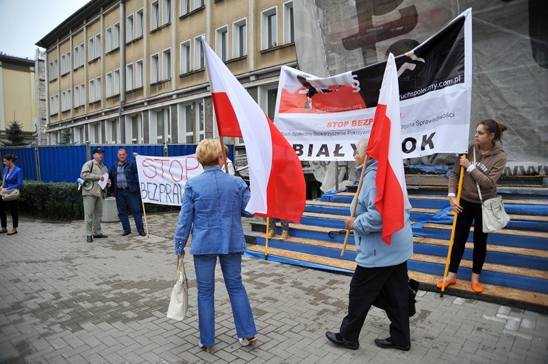 Protest przed Sądem Okręgowym