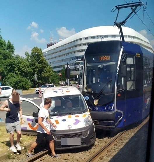 Według wstępnych ustaleń, wina leży po stronie motorniczego