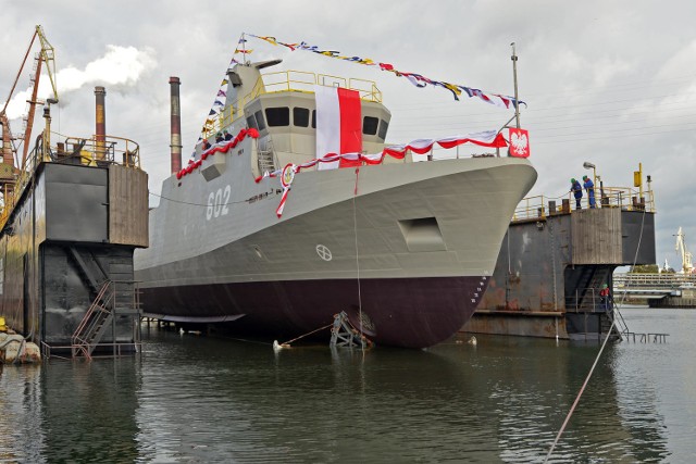 Na zdjęciu uroczystość chrztu i wodowania  niszczyciela min ORP „Albatros" w październiku 2019 r.