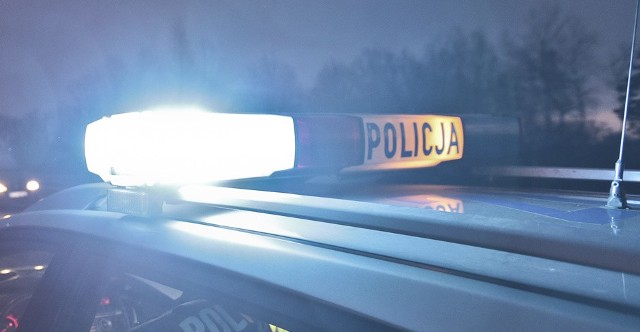 Do potrącenia doszło w środę (1 marca) na ul. Batorego w Zielonej Górze. Potrącona 17-latka została przewieziona do szpitala. 
