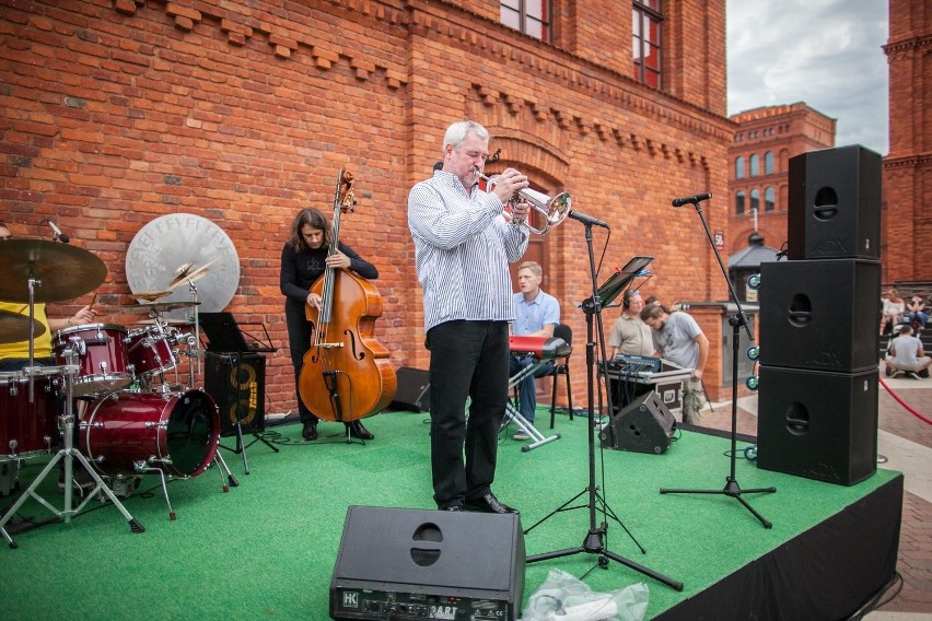 Manu Summer Jazz Sundays: Robert Majewski w Manufakturze [ZDJĘCIA]