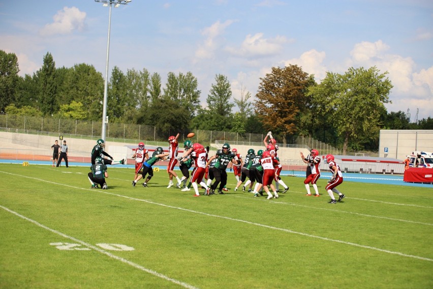 W półfinale play-off futbolu amerykańskiego Tytani Lublin przegrali u siebie z Towers Opole