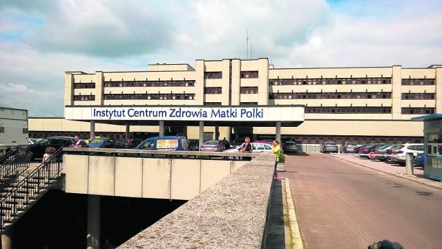 Instytut Centrum Zdrowia Matki Polki kolejny raz przegrywa sprawę o błąd lekarski, a zasądzane kwoty są ogromne.