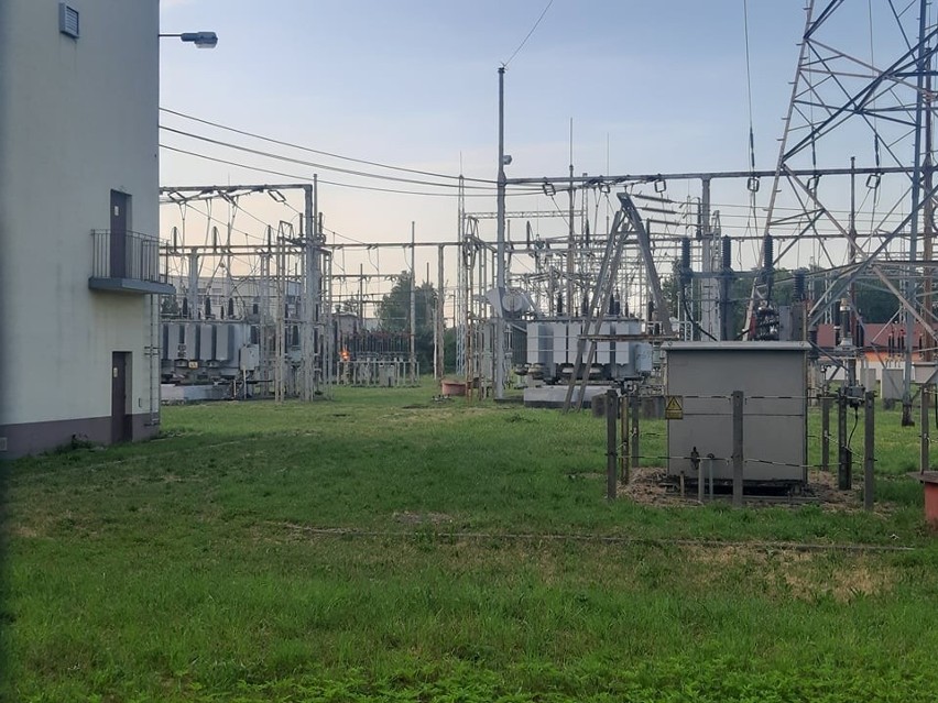 Wielka awaria prądu w Łodzi. W poniedziałek (21 czerwca) zabrakło prądu na Widzewie, Olechowie i Janowie. Wybuchł transformator