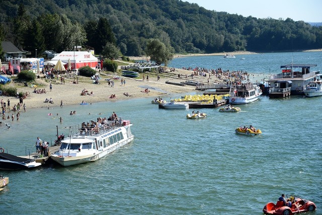 Jezioro Solińskie w ostatni weekend tegorocznych wakacji.