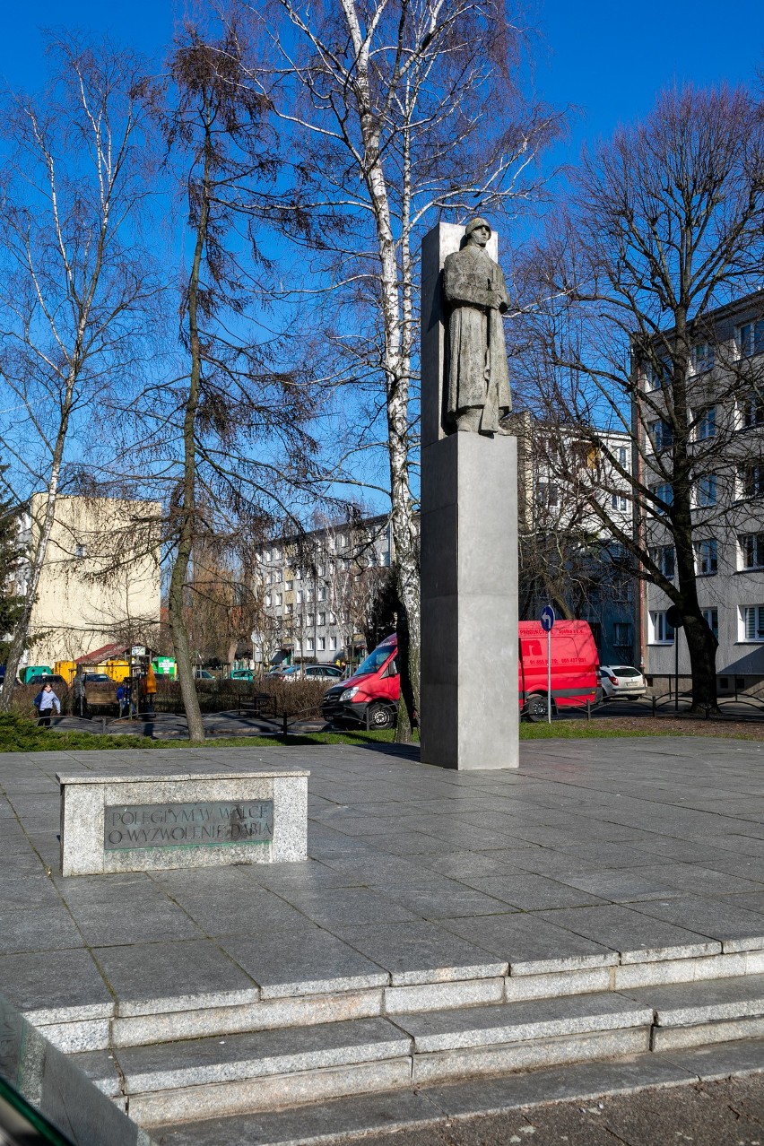 Poradziecki pomnik w Dąbiu zostanie zlikwidowany? Jest na to szansa