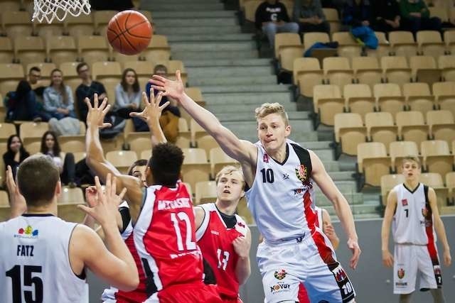 półfinał mistrzostw Polski juniorów w koszykówce Novum/Astoria Bydgoszcz – Basket Kwidzynpółfinał mistrzostw Polski juniorów w koszykówce Novum/Astoria Bydgoszcz – Basket Kwidzyn