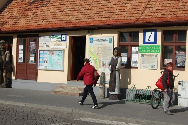 PIT znajduje się w samym centrum Koronowa. Nawet przyjezdnym trudno nie trafić.