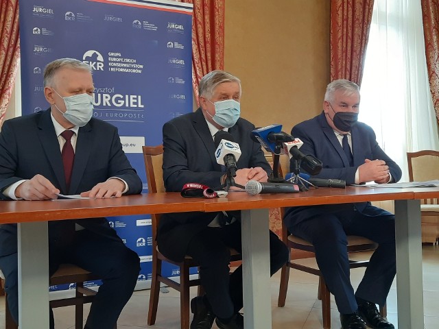 Konferencja prasowa europosła Krzysztofa Jurgiela (13.03.2021 r.).