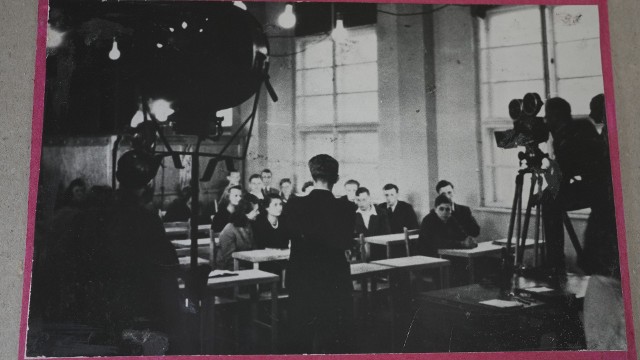 Krakowska "prafilmówka" - kurs dla młodych filmowców przy ul. Józefitów, odbywający się w latach 1945-1947