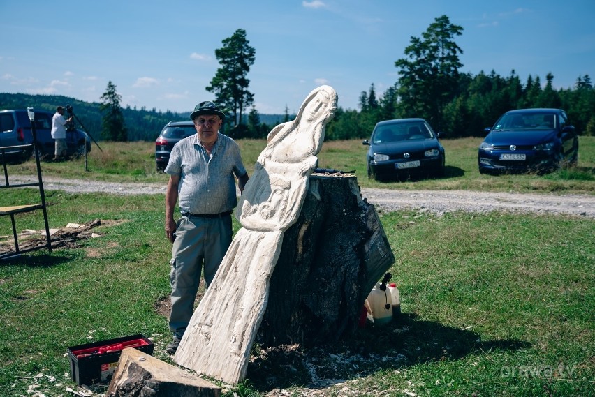 Orawa. U stóp Babiej Góry na Marysinej Polanie walczyli dłutami i piłami łańcuchowymi 