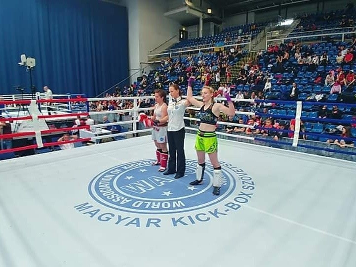 Wiktora Czyżewska z Brawler Fight Club Końskie zdobyła Puchar Świata w Budapeszcie