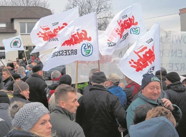 Mieszkańcy wsparli wczoraj protestujących w KWK Brzeszcze