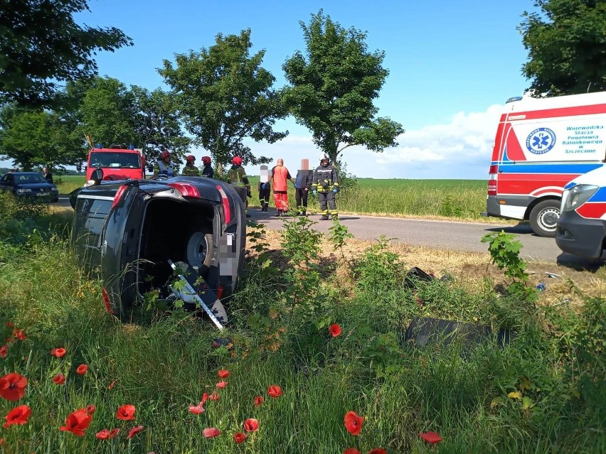 Zderzenie auta osobowego z jednośladem w pobliżu miejscowości Modrzewiec [ZDJĘCIA]
