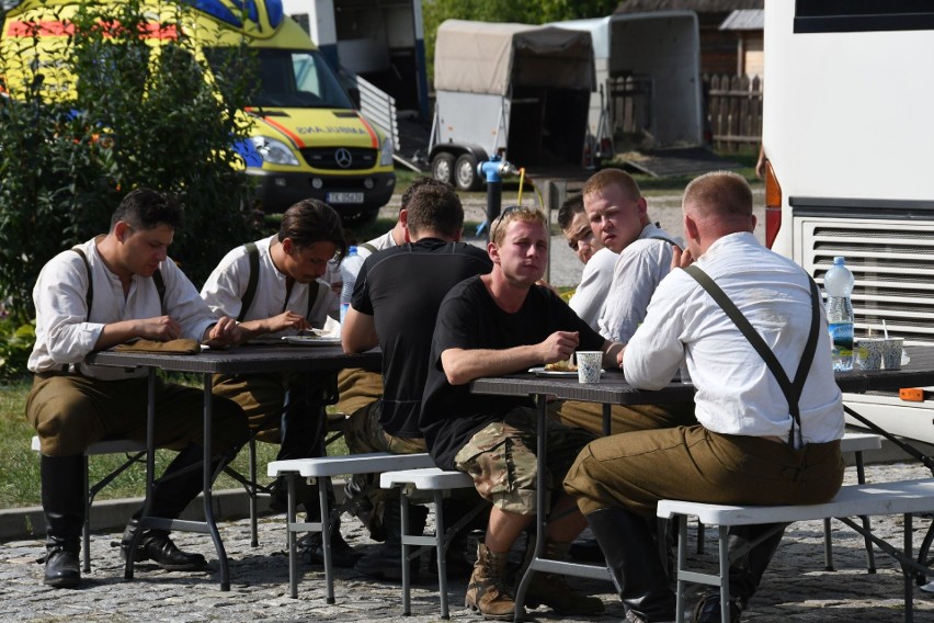 W Tokarni kręcą hitową produkcję. "Raport Pileckiego" to jeden z najdroższych filmów [WIDEO, ZDJĘCIA]