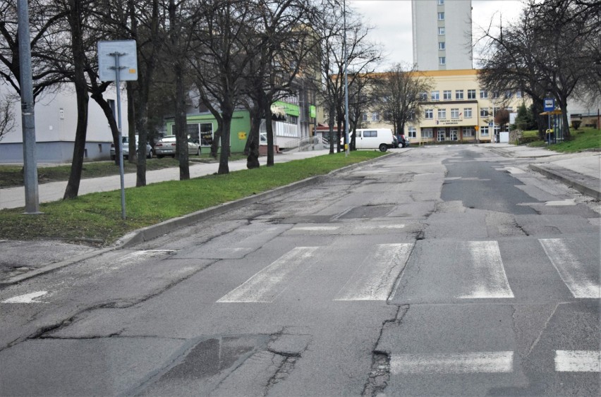 Ulica Stanisława Moniuszki w Tarnobrzegu jest w bardzo złym...