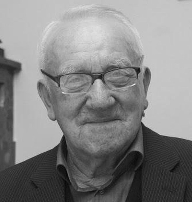 We wtorek w Kielcach zmarł Antoni Pawłowski, nestor kieleckich dziennikarzy sportowych. Miał 86 lat.