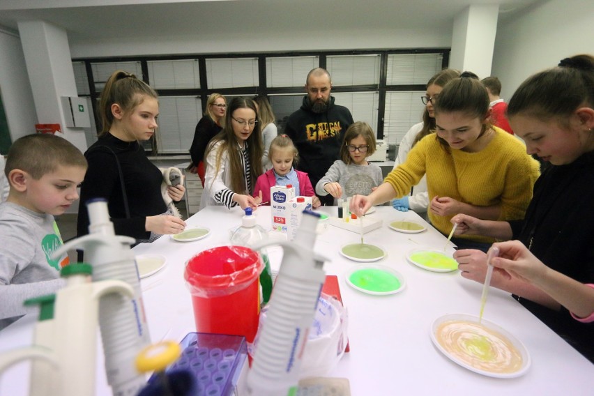 Noc Biologów 2019 w UMCS. Nauka jest taka ciekawa (ZDJĘCIA)