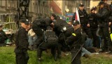 Narodowcy zakłócili odbudowę tęczy na pl. Zbawiciela. Interweniowała policja