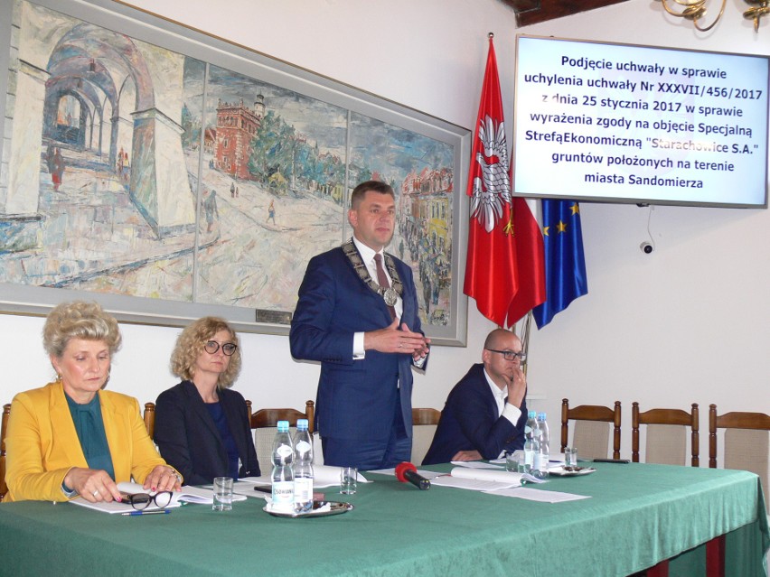 Zdaniem Marcina Marca burmistrza Sandomierza, nowa uchwała...