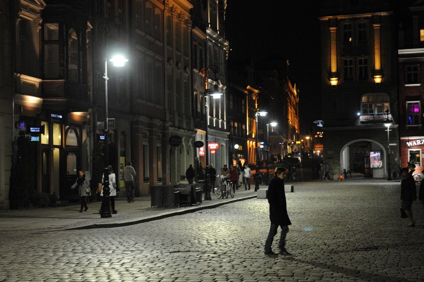 Stary Rynek: Jest jaśniej, ale czy bezpieczniej?