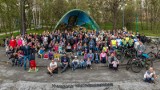 Tradycyjne wspólne zdjęcie mieszkańców Strzybnicy wraca po pandemii. Przyjdź do Parku Hutnika w poniedziałkowe popołudnie