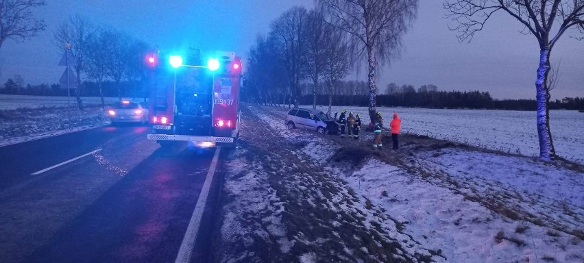 Wypadek samochodu osobowego koło miejscowości Przydagriń